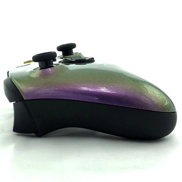 Custom Xbox Series X / S Wireless Controller - Glossy Chameleon Pink Green - Picture 5 of 8